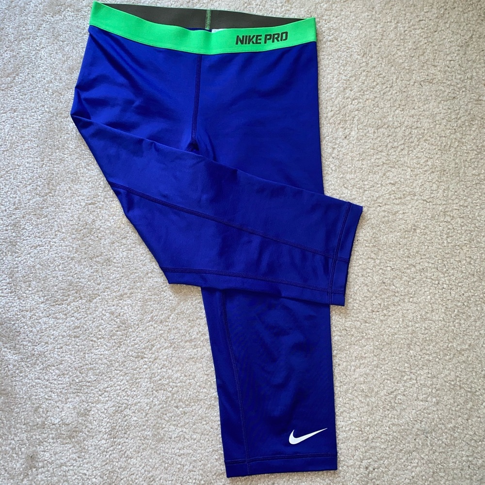 Nike Pro Crop Leggings